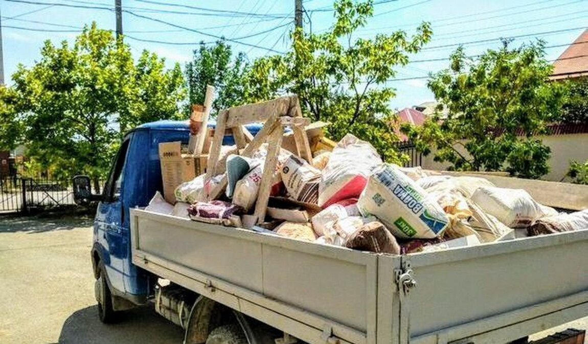 Вывоз мусора Газелью в Великом Устюге в октябре