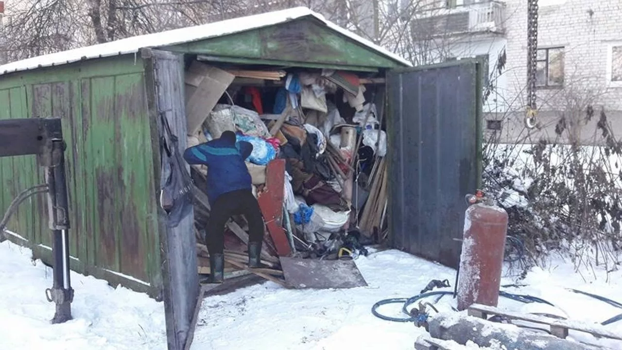 Вывоз мусора из гаража с гарантией чистоты в Великом Устюге в октябре