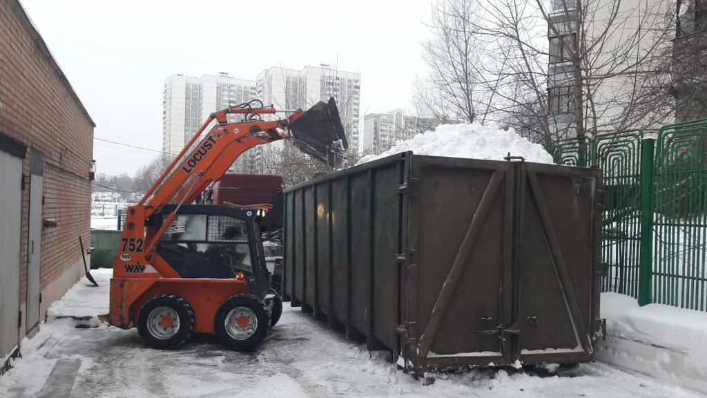 Вывоз снега контейнерами в Великом Устюге — цена от 3257 руб., заказать контейнер для снега в ПроМусор